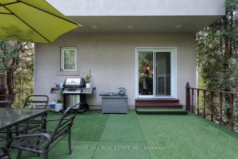 Photo 27 at 136 Hollywood Avenue, Willowdale East, Toronto