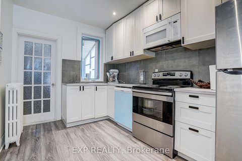 Photo 12 at 342 Glenholme Avenue, Oakwood Village, Toronto