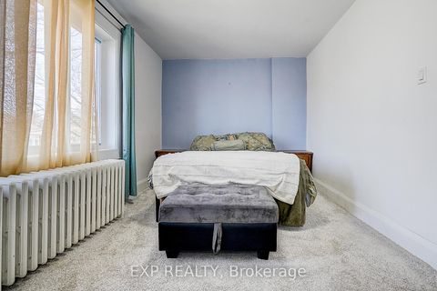 Photo 14 at 342 Glenholme Avenue, Oakwood Village, Toronto
