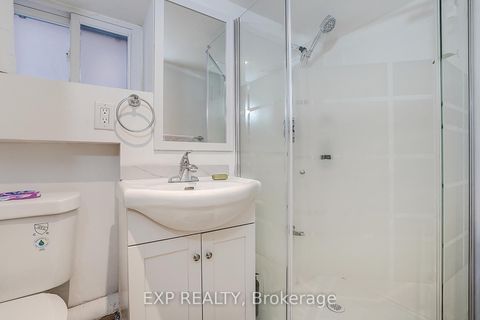 Photo 33 at 342 Glenholme Avenue, Oakwood Village, Toronto