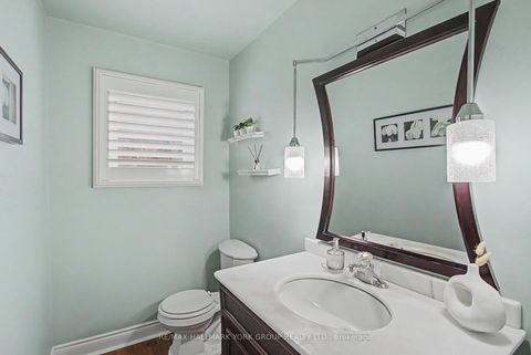 Photo 12 at 28 Hollingshead Drive, Aurora Village, Aurora