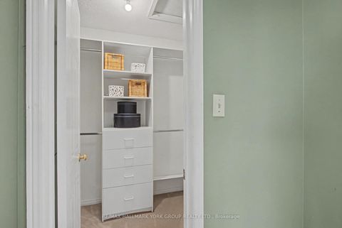 Photo 18 at 28 Hollingshead Drive, Aurora Village, Aurora