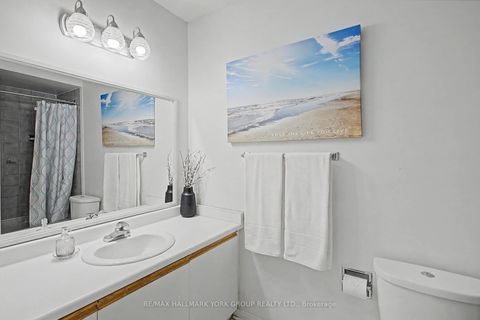 Photo 22 at 28 Hollingshead Drive, Aurora Village, Aurora