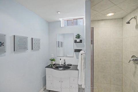 Photo 29 at 28 Hollingshead Drive, Aurora Village, Aurora