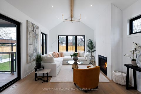 Photo 6 at 118 Warwood Road, City Centre West, Toronto