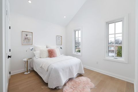 Photo 28 at 118 Warwood Road, City Centre West, Toronto