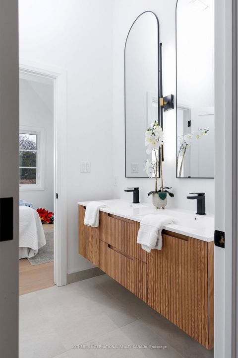 Photo 29 at 118 Warwood Road, City Centre West, Toronto