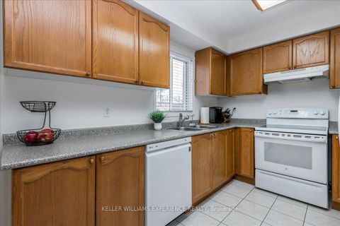 Photo 10 at 132 James Street, Ardagh, Barrie