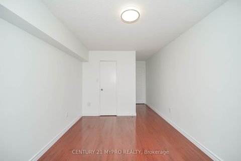 Photo 11 at 1708 - 100 Echo Point, L'Amoreaux, Toronto