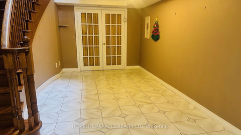 Photo 4 at 85 Harlow Crescent, Beaumonde Heights, Toronto