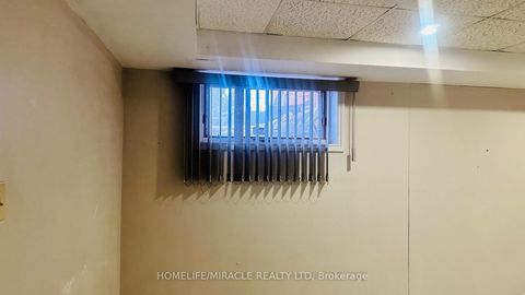 Photo 16 at 85 Harlow Crescent, Beaumonde Heights, Toronto