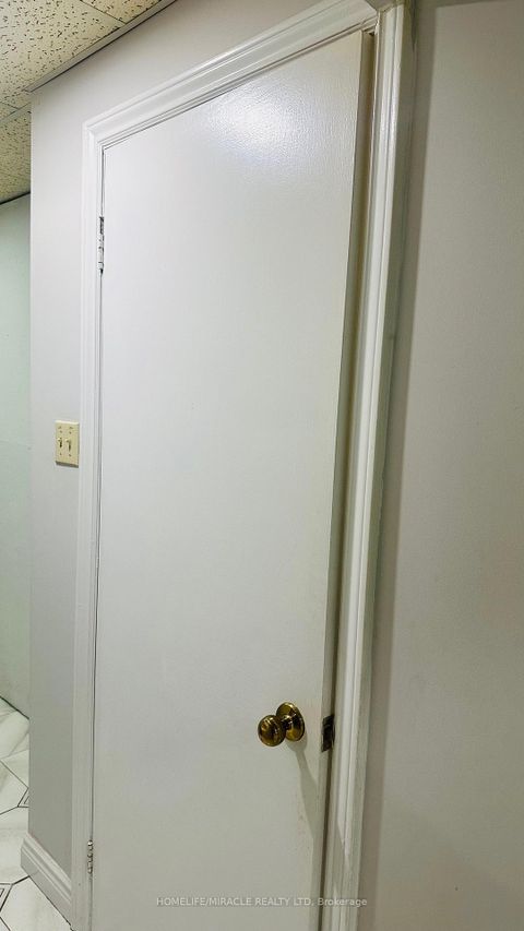 Photo 20 at 85 Harlow Crescent, Beaumonde Heights, Toronto