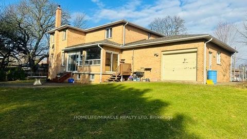 Photo 39 at 85 Harlow Crescent, Beaumonde Heights, Toronto