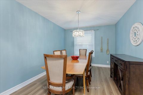 Photo 9 at 40 Chartwell Crescent, Keswick North, Georgina