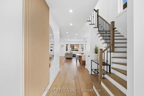 Photo 5 at 44 Andrew Hill Drive, Vellore Village, Vaughan