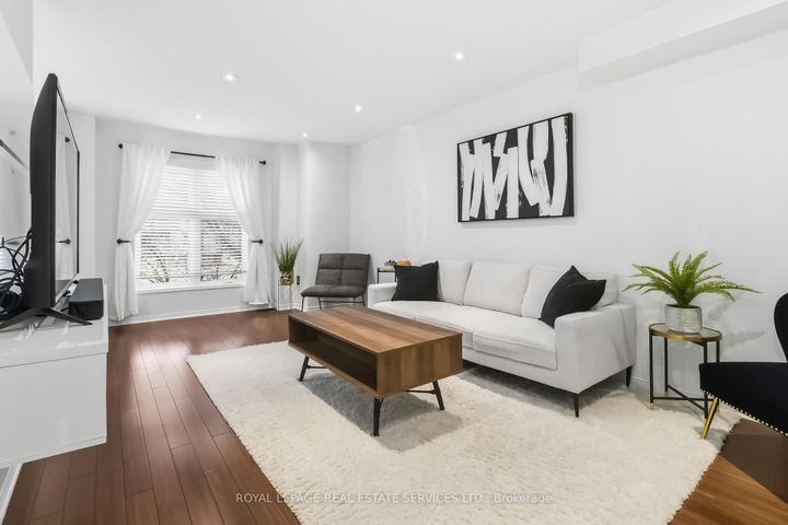 Photo 5 at 36 - 2189 Postmaster Drive, WM Westmount, Oakville