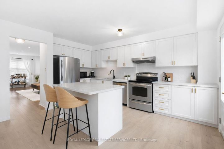 Photo 9 at 36 - 2189 Postmaster Drive, WM Westmount, Oakville