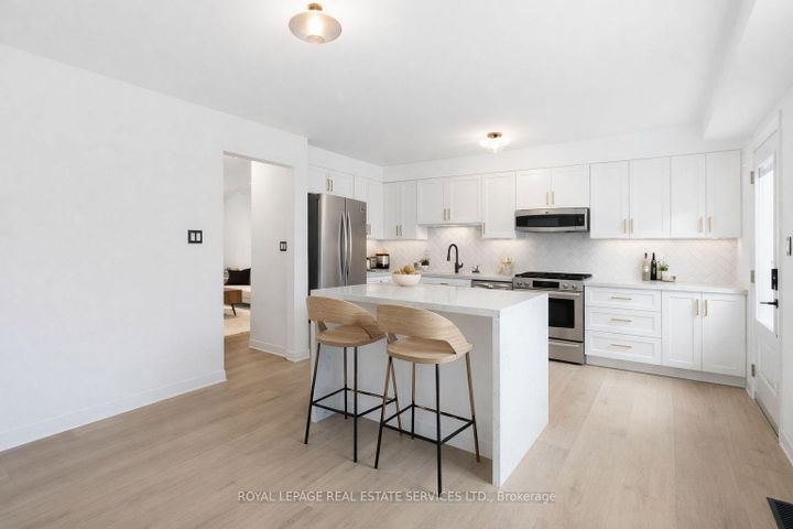 Photo 13 at 36 - 2189 Postmaster Drive, WM Westmount, Oakville