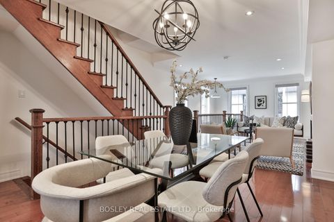 Photo 7 at 188 McCaul Street, Chinatown, Toronto