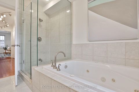 Photo 22 at 188 McCaul Street, Chinatown, Toronto