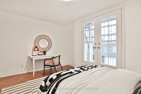 Photo 29 at 188 McCaul Street, Chinatown, Toronto