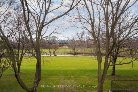 Photo 19 at 315 Markland Drive, Markland Wood, Toronto