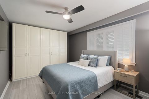 Photo 23 at 315 Markland Drive, Markland Wood, Toronto