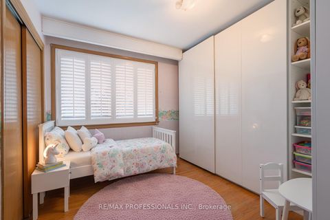 Photo 27 at 315 Markland Drive, Markland Wood, Toronto