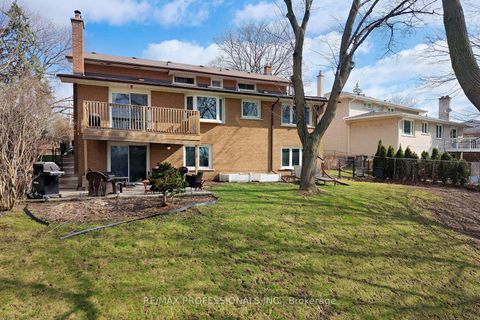 Photo 35 at 315 Markland Drive, Markland Wood, Toronto