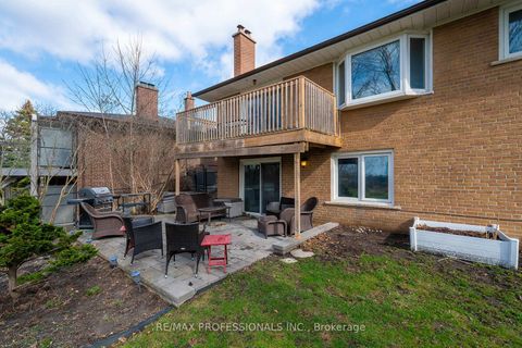 Photo 37 at 315 Markland Drive, Markland Wood, Toronto