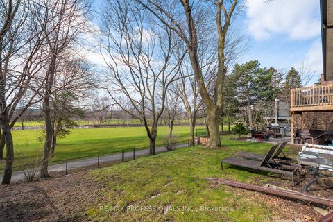 Photo 38 at 315 Markland Drive, Markland Wood, Toronto