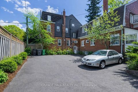 Photo 3 at 189 Parkside Drive, Swansea, Toronto