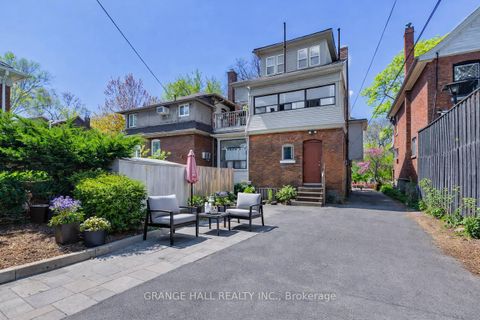 Photo 4 at 189 Parkside Drive, Swansea, Toronto