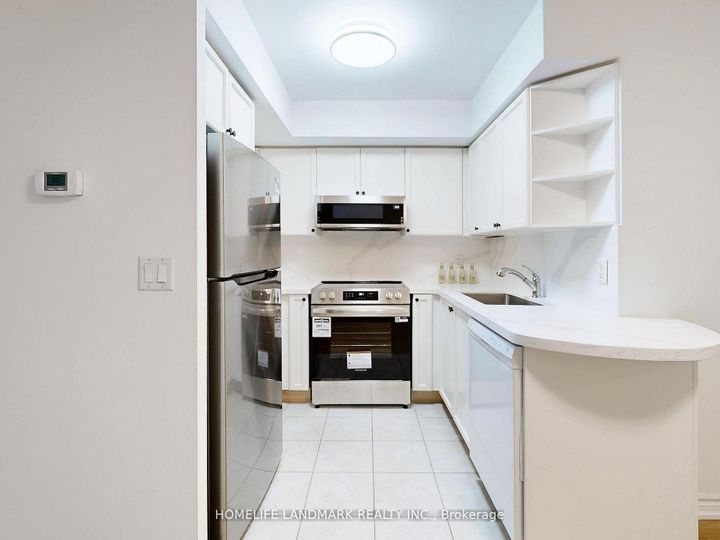 Photo 15 at 606 - 17 Barberry Place, Bayview Village, Toronto