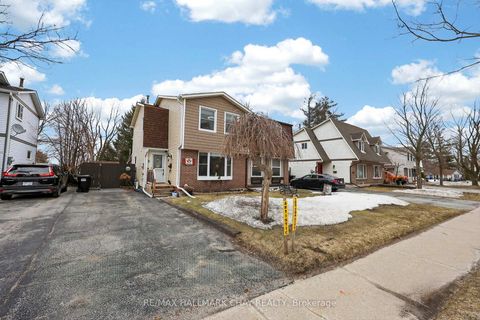 Photo 2 at 15 Wilde Place, Letitia Heights, Barrie