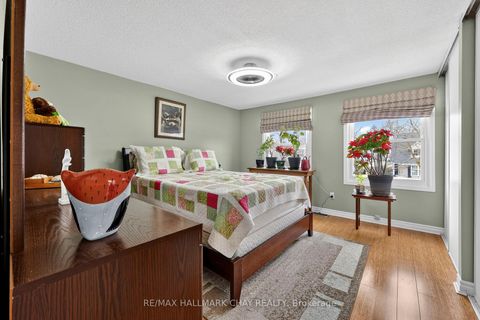 Photo 24 at 15 Wilde Place, Letitia Heights, Barrie
