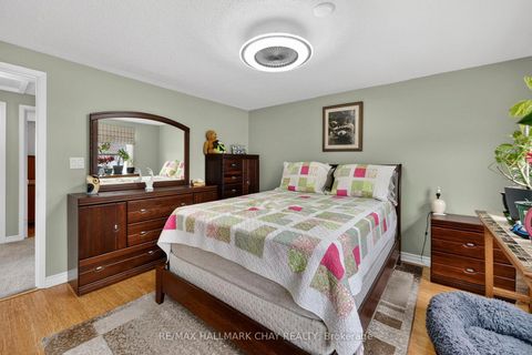 Photo 25 at 15 Wilde Place, Letitia Heights, Barrie