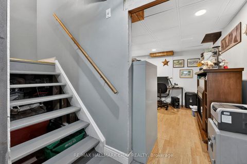 Photo 33 at 15 Wilde Place, Letitia Heights, Barrie