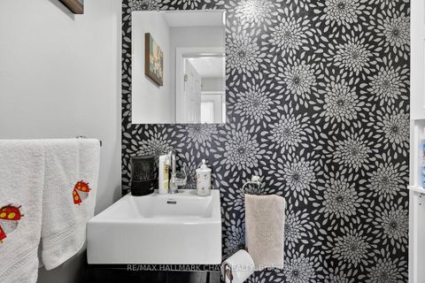Photo 37 at 15 Wilde Place, Letitia Heights, Barrie