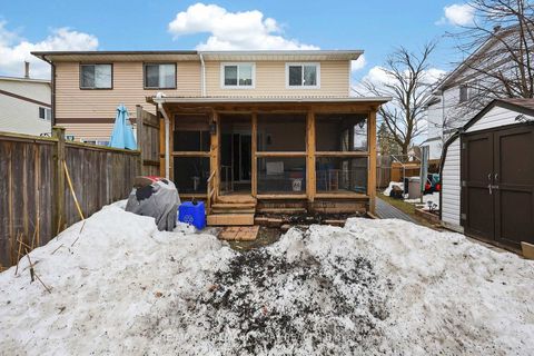 Photo 38 at 15 Wilde Place, Letitia Heights, Barrie