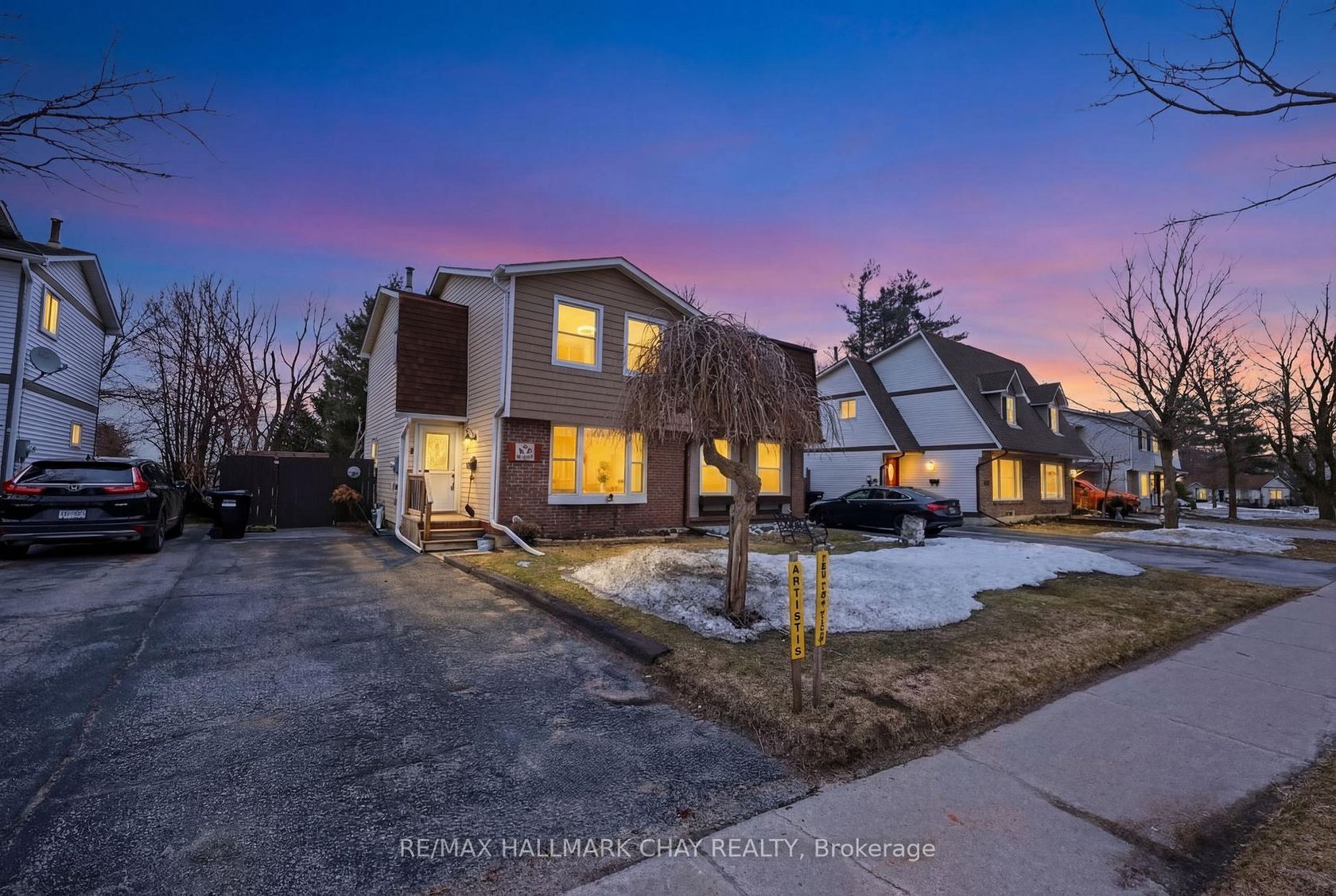 15 Wilde Place, Letitia Heights, Barrie photo number 2