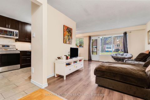 Photo 4 at 23 - 341 Military Trail, Morningside, Toronto