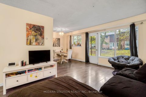 Photo 6 at 23 - 341 Military Trail, Morningside, Toronto