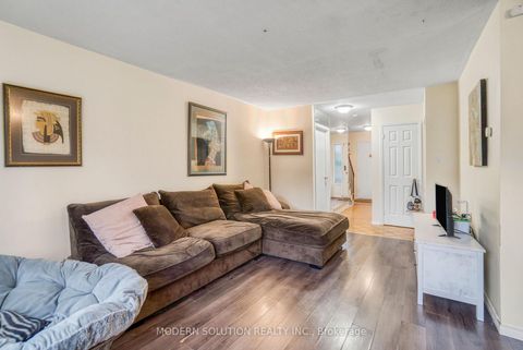 Photo 8 at 23 - 341 Military Trail, Morningside, Toronto