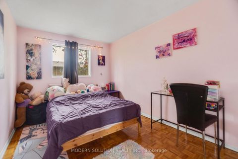 Photo 16 at 23 - 341 Military Trail, Morningside, Toronto