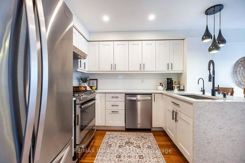 Photo 11 at 141 Dodds Street, Bowmanville, Clarington