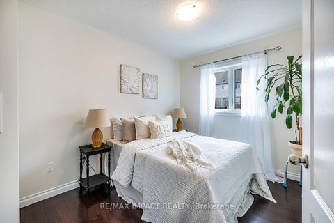 Photo 19 at 141 Dodds Street, Bowmanville, Clarington