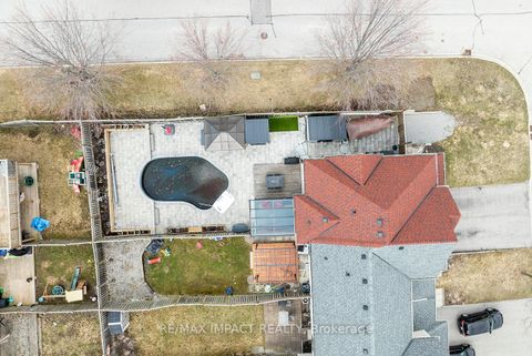 Photo 38 at 141 Dodds Street, Bowmanville, Clarington