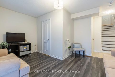 Photo 31 at 31 - 10 Porter Avenue W, West Woodbridge, Vaughan
