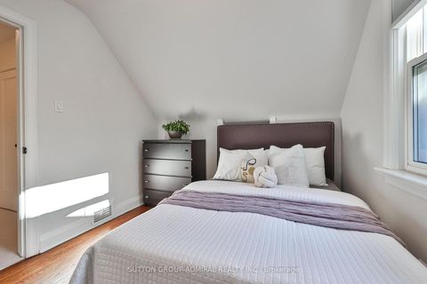 Photo 23 at 75 Glendora Avenue, Willowdale East, Toronto